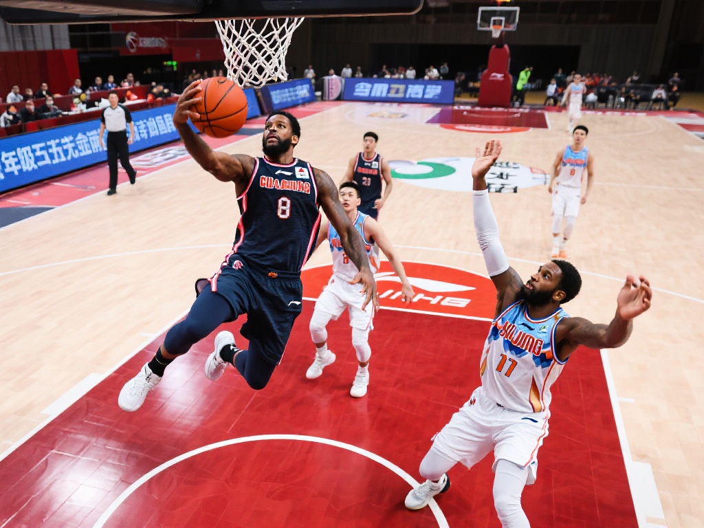 琼斯惊天空接暴扣荣登CBA第45轮五佳球榜首 除了琼斯的空接暴扣,本轮五佳球还收录了其